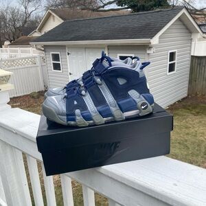 Nike Air More Uptempo 96 Georgetown Cool Grey Midnight Navy Size 9 mens